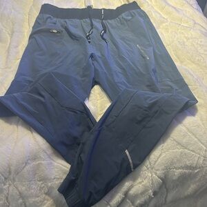 Men’s alphalete pants